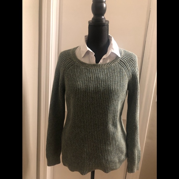 L.L. Bean Sweaters - L.L. Bean green shaker stitch crewneck sweater